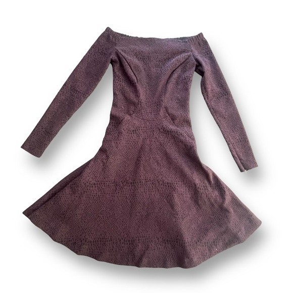 Reiss Long Sleeve Cold Shoulder Dress - Maroon w/ Reptile Print - Women's Size 0 - Picture 3 of 9